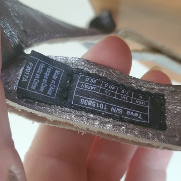 Teva Womens Original Mirrored Metallic Sandals Size 9 Summer Comfort Hiking - Picture 8 of 10